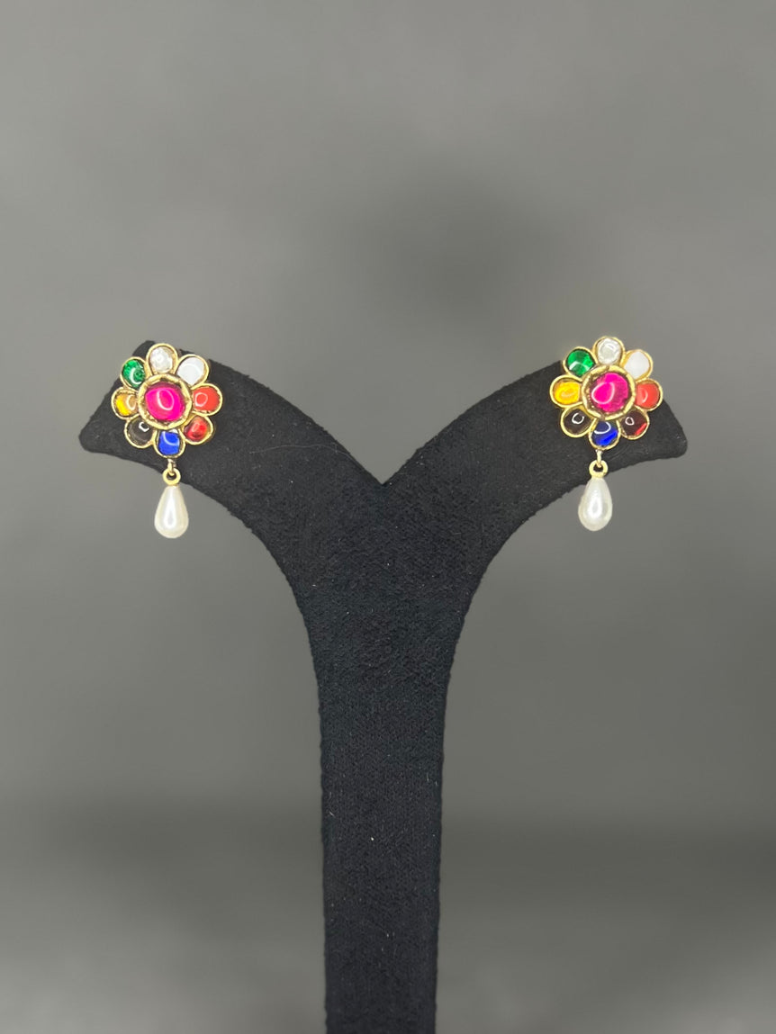 Navratna Kundan Tops