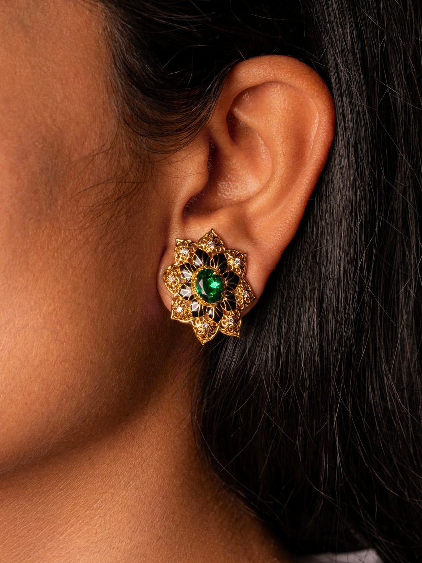 Aura Gold Flower Earrings