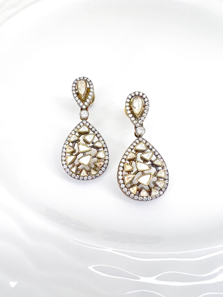 Taani Victorian Moissanite Earrings