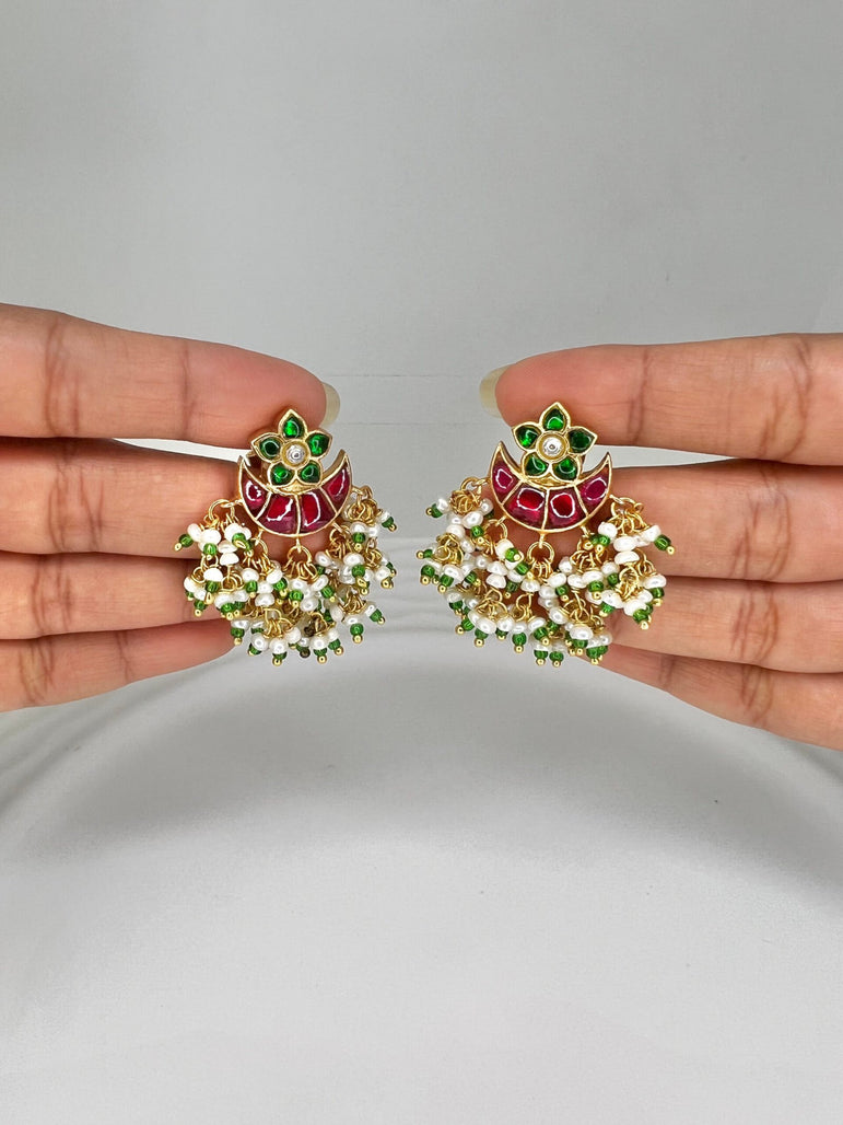 Zoya Kundan Earrings with Pearls and Beads