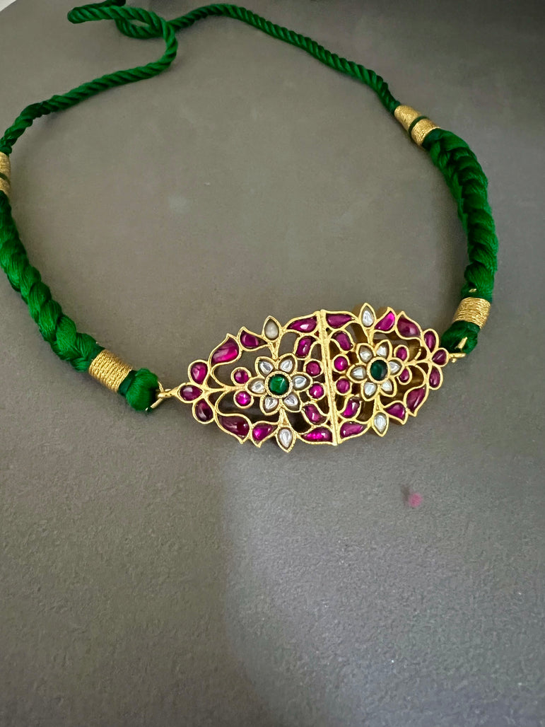 Sama Kundan Choker