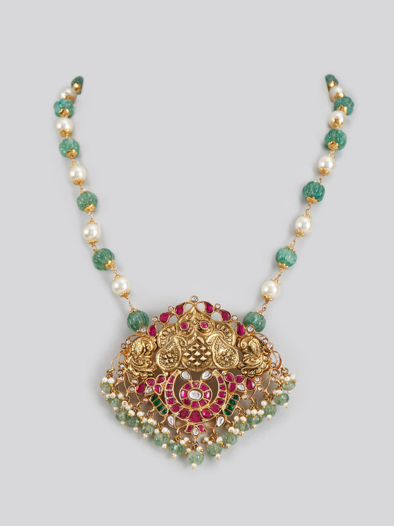 Gulnaz Kundan Pendent Necklace with Pearl anad Beads